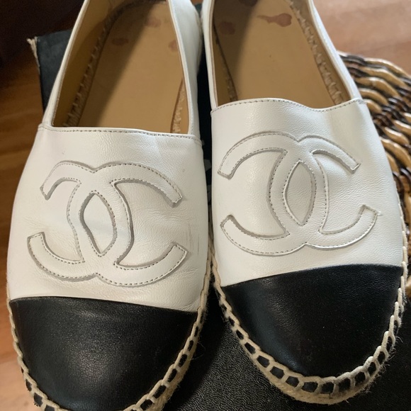 Chanel espadrilles 37 in 2 tone - Picture 2 of 12
